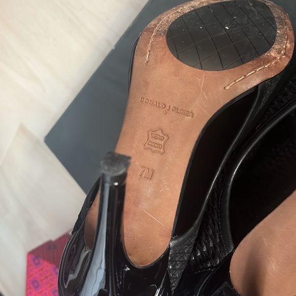 Donald J Pliner black heels 7 - Picture 4 of 8